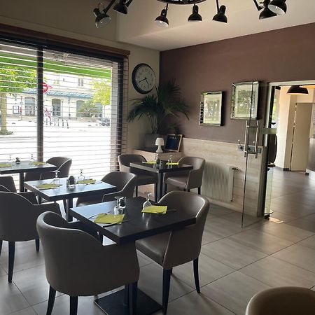 Cit'Hotel Le Chene Vert Les Sables-dʼOlonne Exterior foto