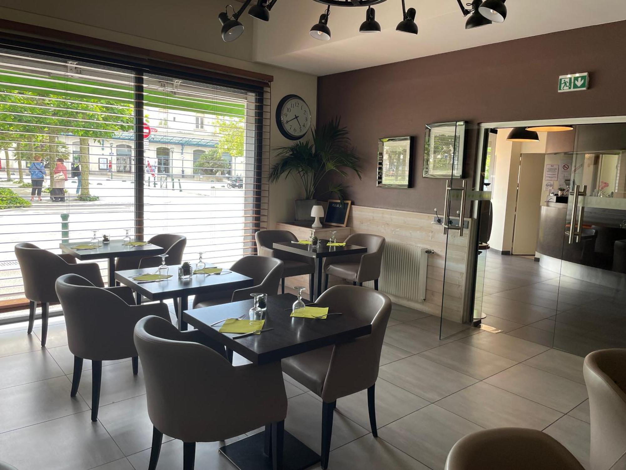 Cit'Hotel Le Chene Vert Les Sables-dʼOlonne Exterior foto
