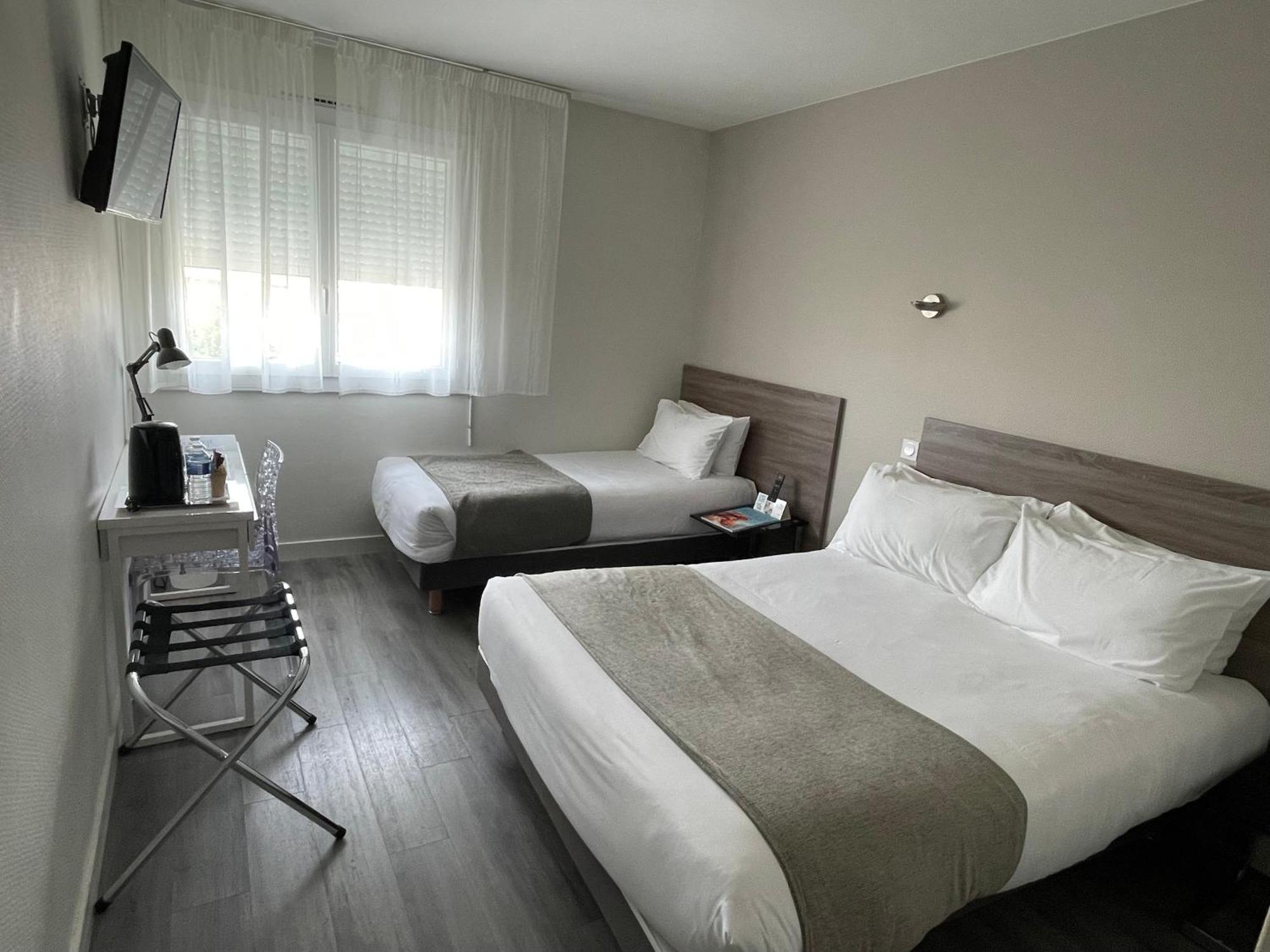 Cit'Hotel Le Chene Vert Les Sables-dʼOlonne Exterior foto